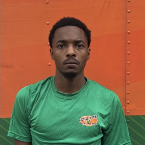 Deondrae Hall headshot.