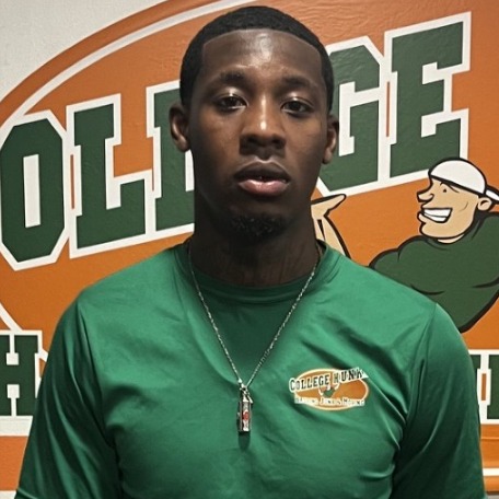 DeJon Swist headshot.