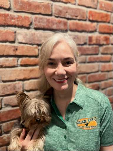 Maria Mendoza headshot.