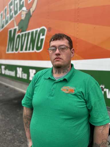 Robert Miller headshot.