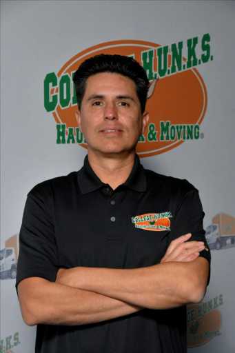 Art Flores headshot.