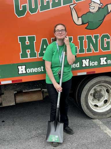 Kaylyn Clubb headshot.