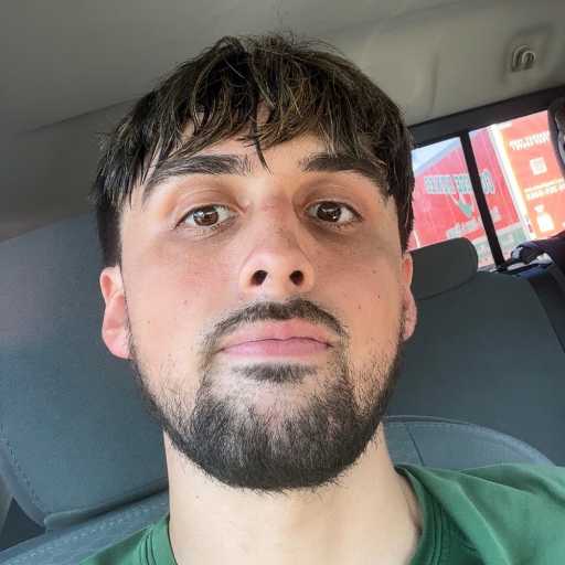 Zack Zwick headshot.