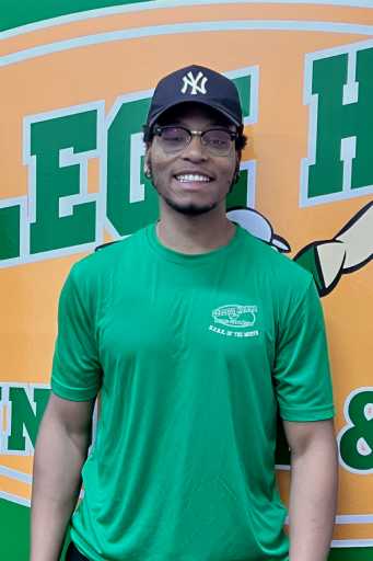 Troy James jr headshot.