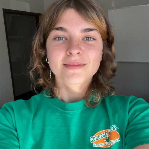 Giana Graham headshot.