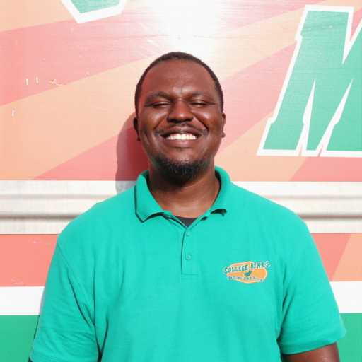 Eric Jones headshot.