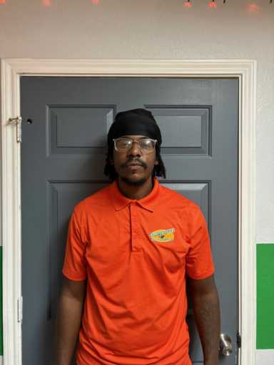 Waymond Campbell headshot.