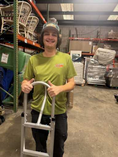 Hunter Gloeckner headshot.