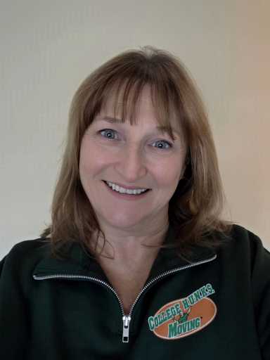 Tracey Blackman headshot.