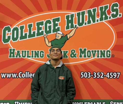 Anwar Souki headshot.