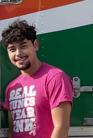 Hector Jimenez headshot.