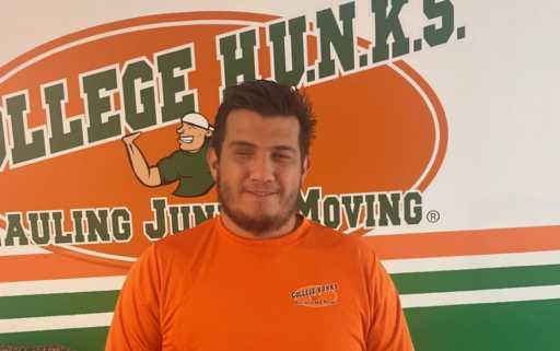 Luis Zambrano headshot.