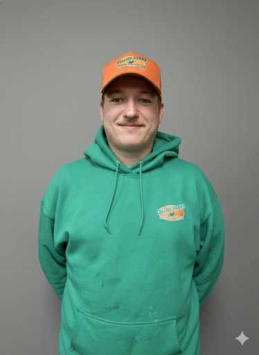 Austin Byerly headshot.