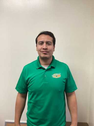 Marco Omelas headshot.