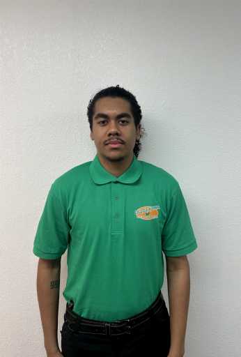 Kameron Locke headshot.