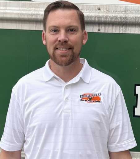 Steve Dullard headshot.