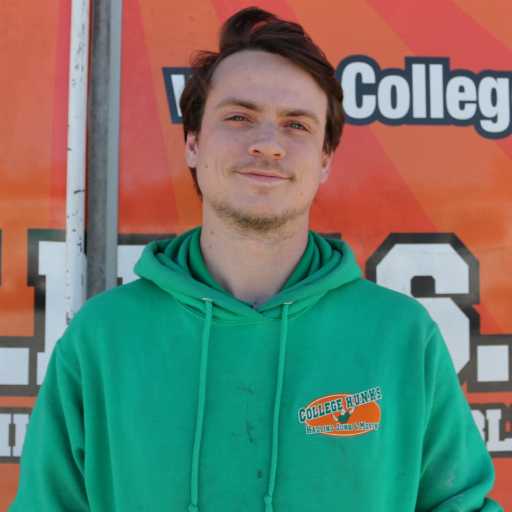 Cameron Pechumer headshot.