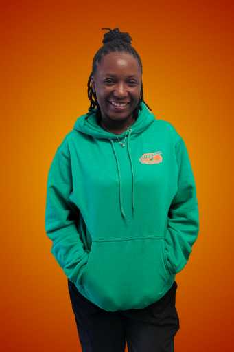 Dariesha C headshot.