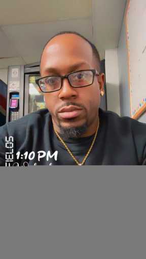 Bobby Fields headshot.