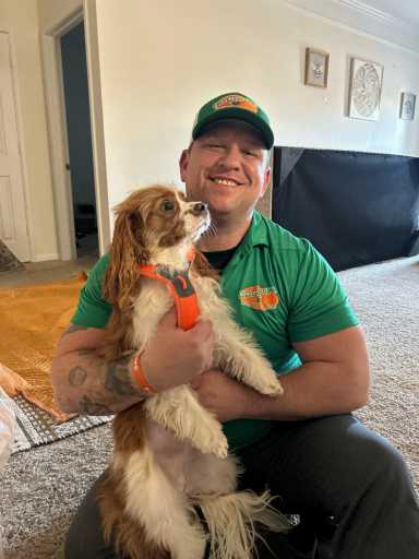 Jessi Sharpe headshot.