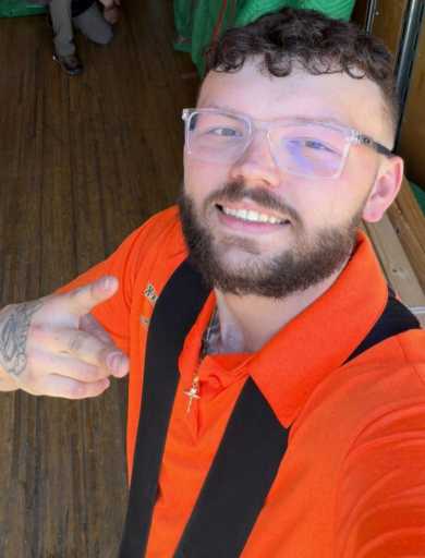 Travis Trivette headshot.