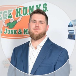 Charlie Horner headshot.