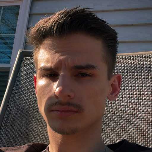 Max Scannapieco headshot.