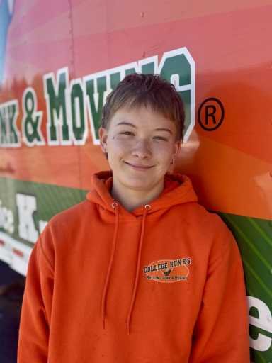 Mackenzie Redmon headshot.