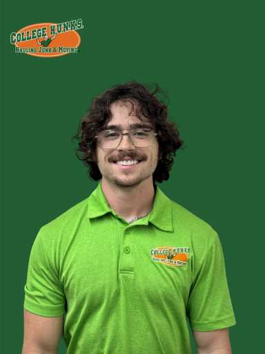 Xavier Piazza headshot.